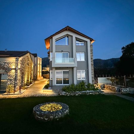 Olive & Sea Luxury Suites Skala Sotiros Exterior photo