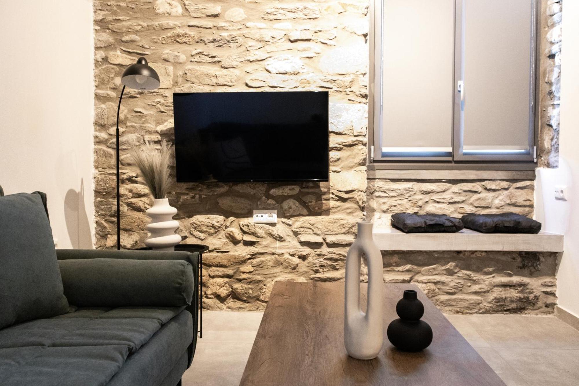 Olive & Sea Luxury Suites Skala Sotiros Exterior photo